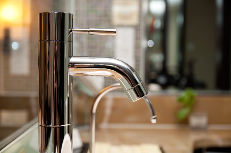 Sink Leaking Canbury